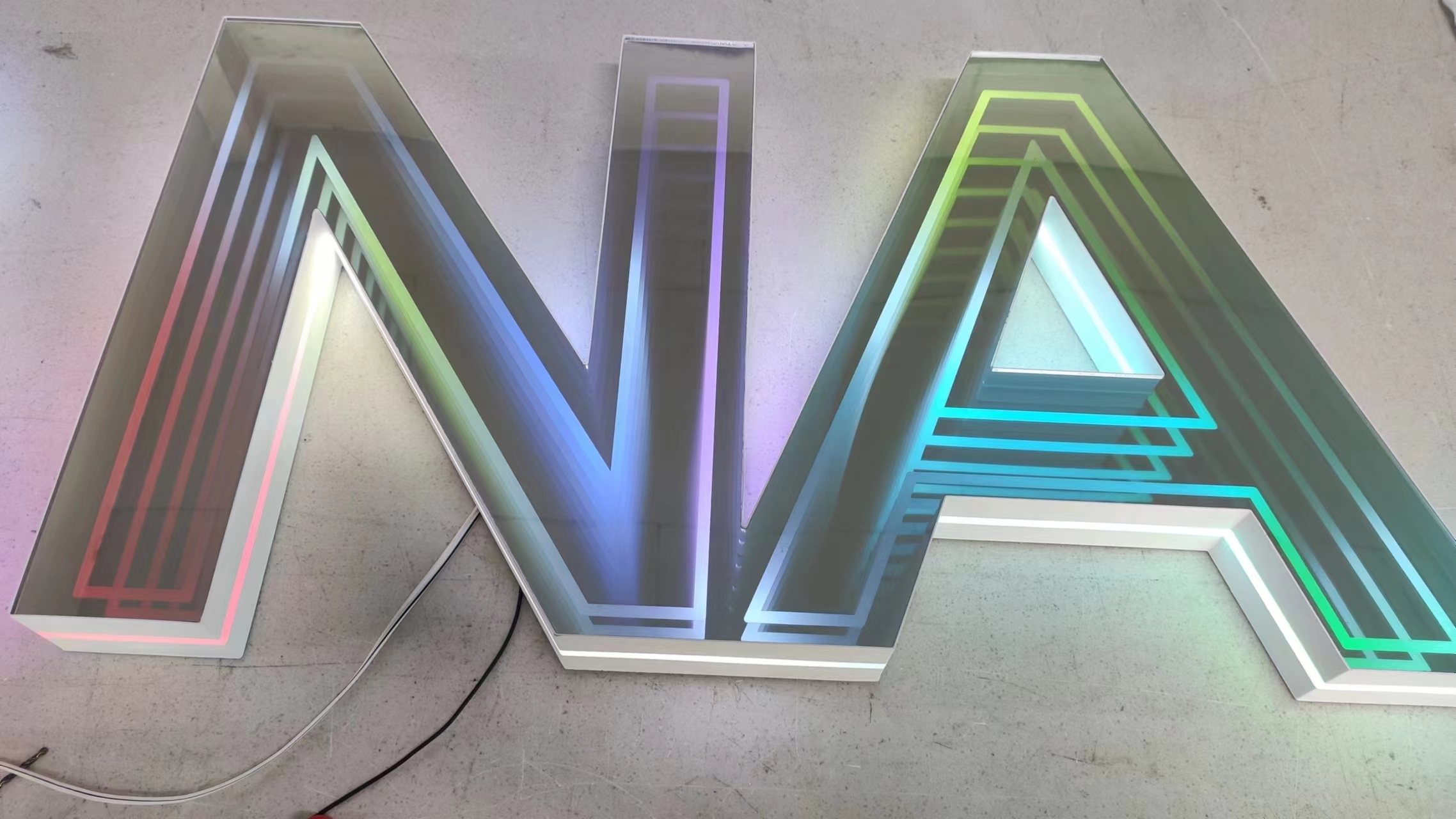 Acrylic RGB Melaleuca Mirror Word(图7)